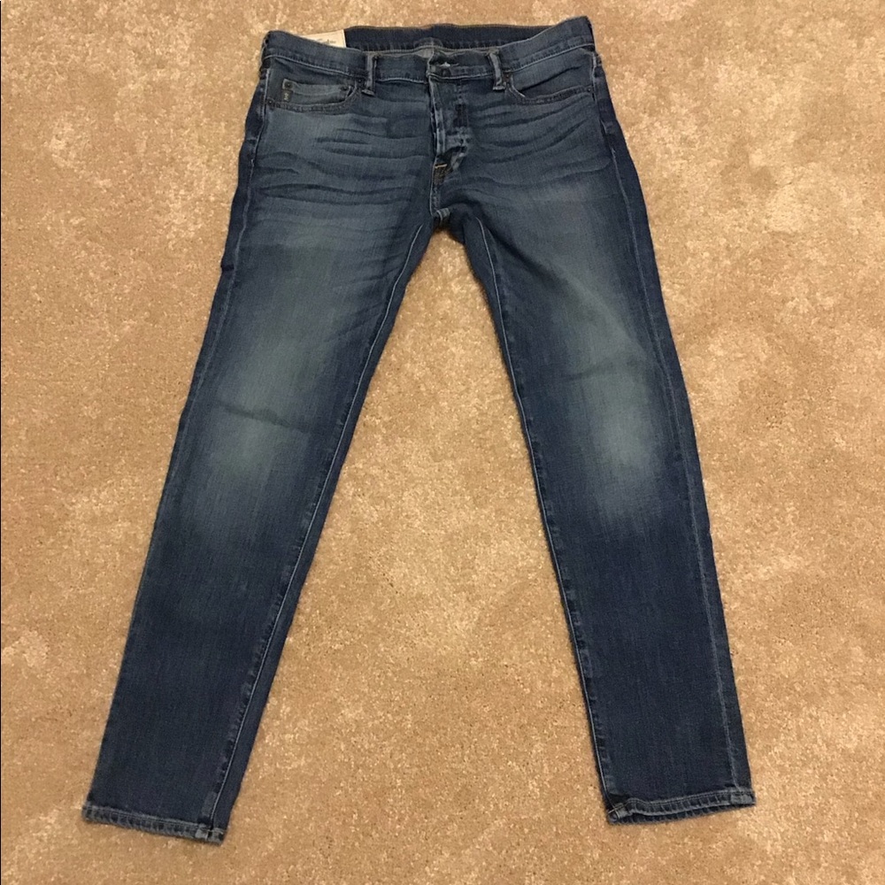 Skinny jeans